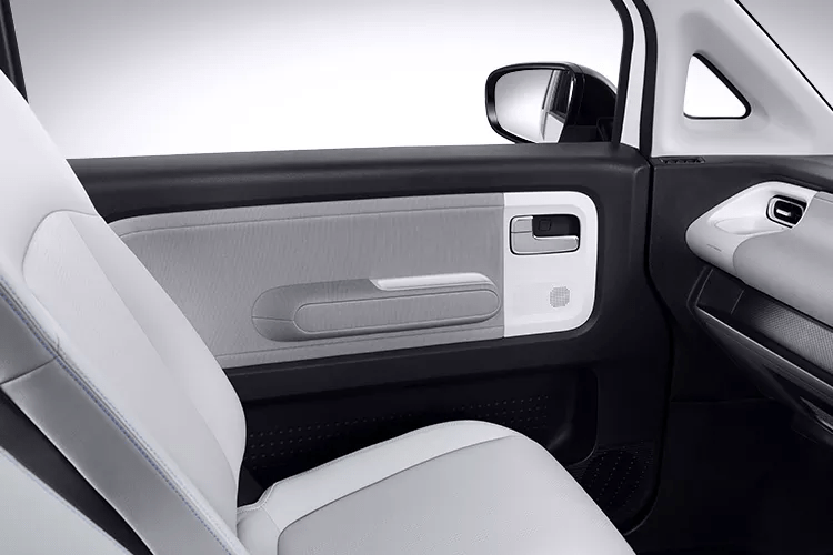 wuling-air-ev-interior-1.png